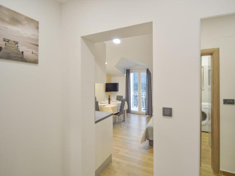 Apartment Ivana I Martina Grebastica Luaran gambar