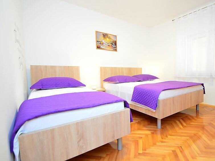 Apartment Ivana I Martina Grebastica Luaran gambar